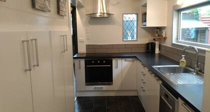 Charming cottage central to all beautiful Napier has to offer. Pet Friendly 😀