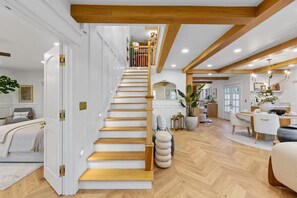 5 sovrum, strykjärn/strykbräda, wi-fi och sängkläder