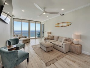 Uklassifisert bilde, 4 av 34, knapp