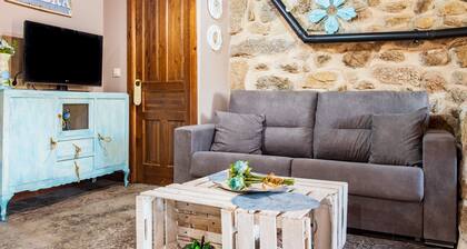 Holiday Home 'La Cuadra' with Mountain Views