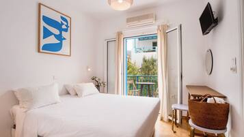 1 bedroom, free WiFi, bed sheets