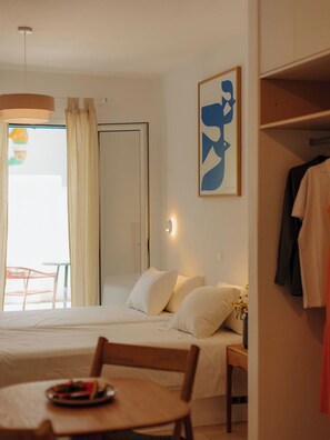 1 camera, Wi-Fi gratuito, lenzuola