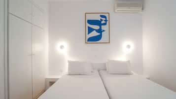 1 bedroom, free WiFi, bed sheets