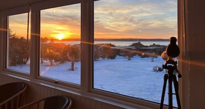 Cozy summerhouse with spectacular views