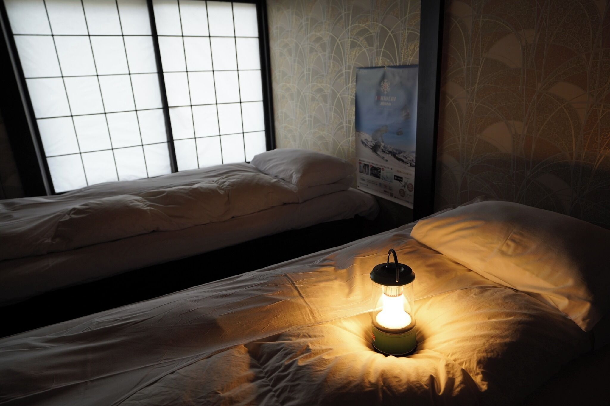 8 soverom, skrivebord, wi-fi (inkludert) og sengetøy