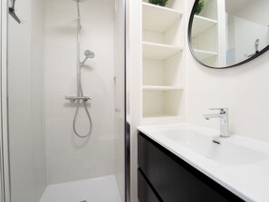 Hair dryer - 't Zout with balcony by Interhome (Bredene)