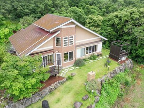 Exterior - Up to two small dogs are allowed for free A 2LDK singlestory rental villa with a dog run / Ito Shizuoka (Ito)