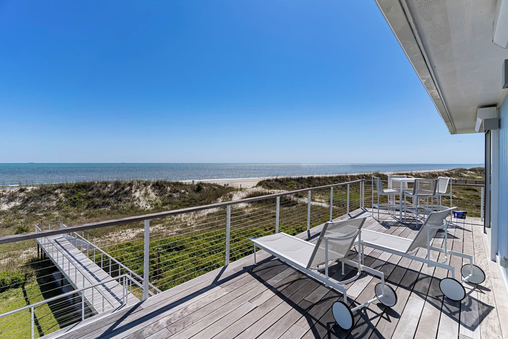 Modern Luxury Oceanfront 4BR Beach House