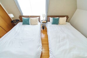 3 bedrooms, desk, free WiFi, bed sheets - 4 minutes from Kojiya Station Maximum 14 people  - The Prime TOKYO HANEDA 2nd and 3rd floors / Ota-ku Tokyo (Ota-ku)