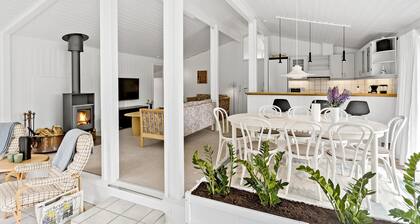 4 bedroom beautiful home in Blokhus