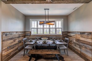 Dining - Mountain Kandy - Luxury home with stunning views and amenities! (Boone)