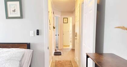 3-bedroom condo steps to Seaside Heights Boardwalk and Beach - Unit B