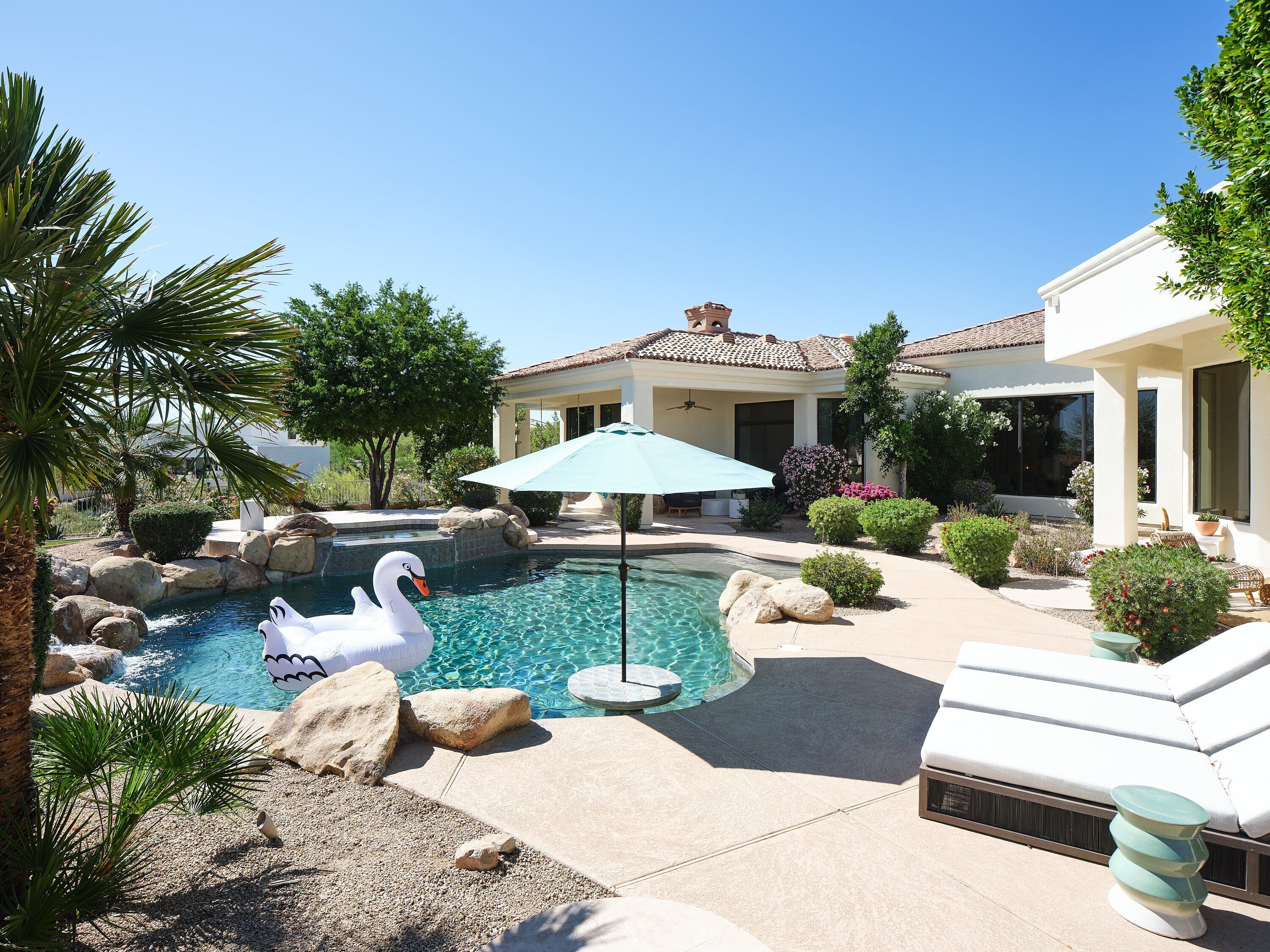Paradise Palace -Resort Style Yard - Designer Home