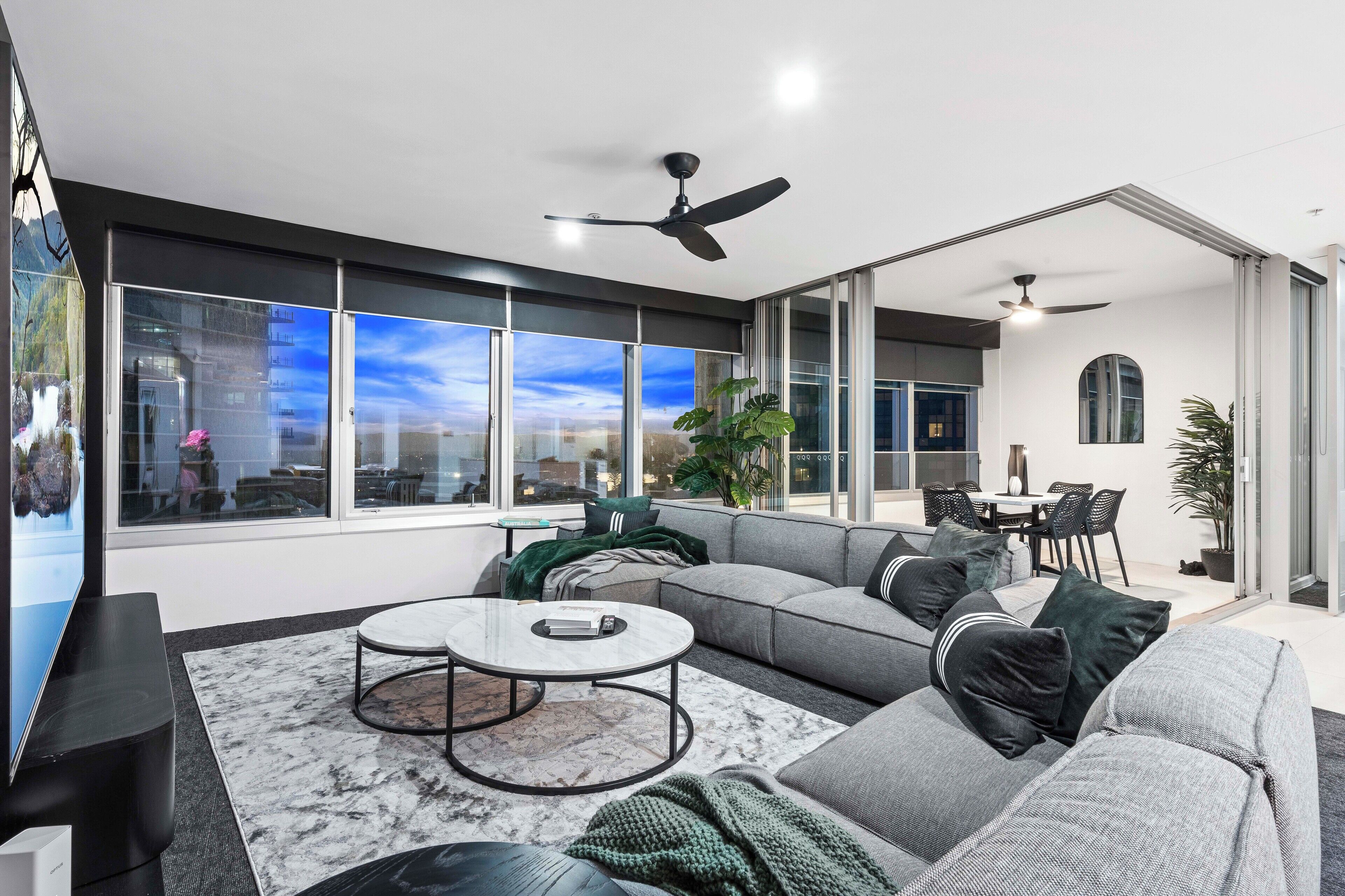 Deluxe Apartment, 3 Bedrooms, Non Smoking, River View | Living area | Flat-screen TV