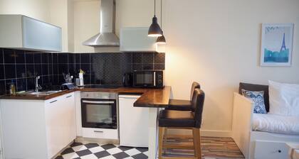 Joli Studio Place Notre Dame