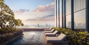 Outdoor pool - MarQ Vacation By KVG Suite Apartment (Ho Chi Minh City)