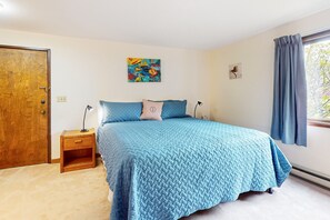 2 chambres, fer et planche à repasser, accès Internet, draps fournis