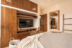 Luksusleilighet | 2 soverom, skrivebord og wi-fi (inkludert)