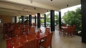 Ảnh chưa phân loại, 4 trong số 20 ảnh, nút