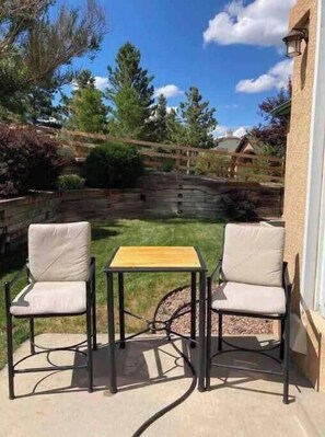 Terrace/patio - Garden of the Gods spacious home
(Colorado Springs)