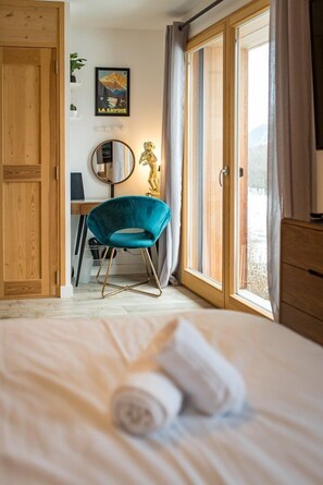 3 bedrooms, free WiFi - Chalet Triplex - sleeps 6 (ST SORLIN D ARVES)