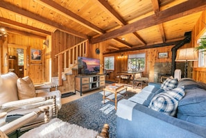 TV, fireplace, offices
