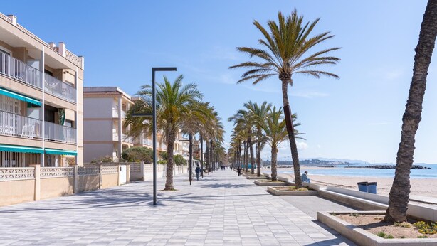 Strand