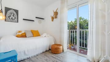 2 chambres, fer et planche Ă repasser, Wi-Fi, draps fournis