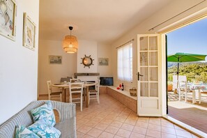 Unclassified image, 3 of 43, button - Villa Anna - Il Corallo (Capoliveri)