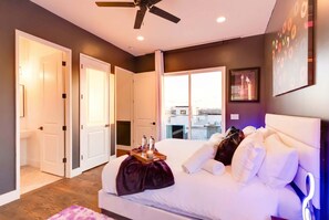 4 Schlafzimmer, Schreibtisch, Bügeleisen/Bügelbrett, WLAN