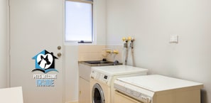 Laundry - 3 Ketch Pl, Encounter Lake - Lakefront Retreat with Private Beach & Water Toys (Encounter Bay)