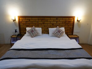 Executive Double Room - Marigold Ladakh (Leh)
