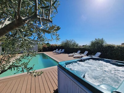 Spacious and pleasant villa with a private pool