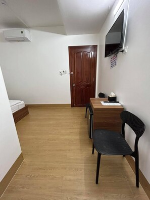 Basic Double Room
