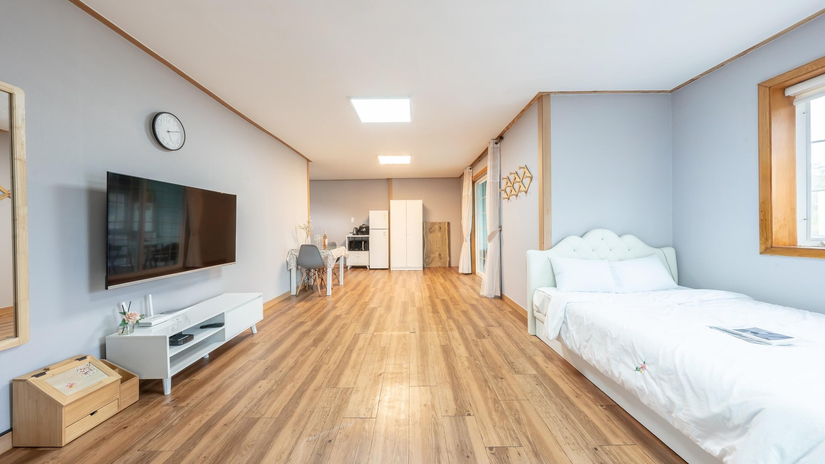 Basic Room, 1 Bedroom (theshim101) | 1 bedroom, free WiFi