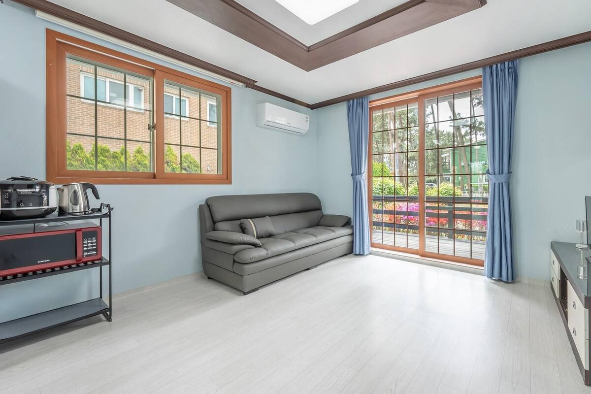 ห้องเบสิก, 1 ห้องนอน (room101) | 1 ห้องนอน, Wi-Fi ฟรี