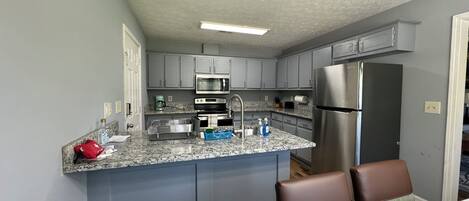 Microwave, dishwasher