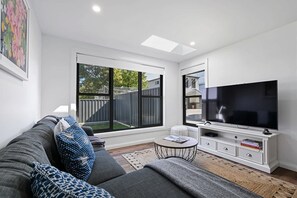 Fernseher, Arbeitsbereiche