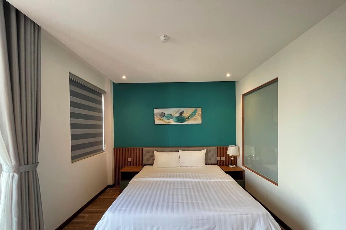 Standard Double Room, City View | 1 bedroom, soundproofing, free WiFi, bed sheets