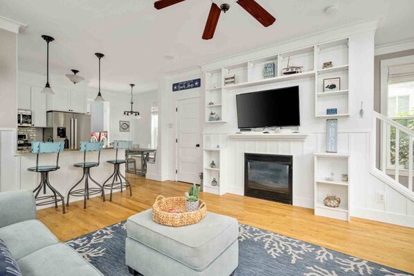 Unclassified image, 1 of 36, button