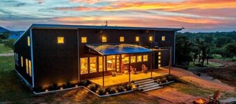 Enchanted Rock Ridge | Cowboy Pool|Hot|Tub,Firepit