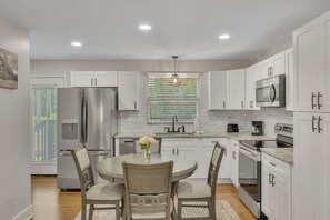 Fridge, microwave, oven, stovetop - Single Story Home Pet-Friendly w/ Fenced-in Yard! 5 to Downtown (Nashville)