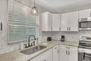 Fridge, microwave, oven, stovetop - Single Story Home Pet-Friendly w/ Fenced-in Yard! 5 to Downtown (Nashville)