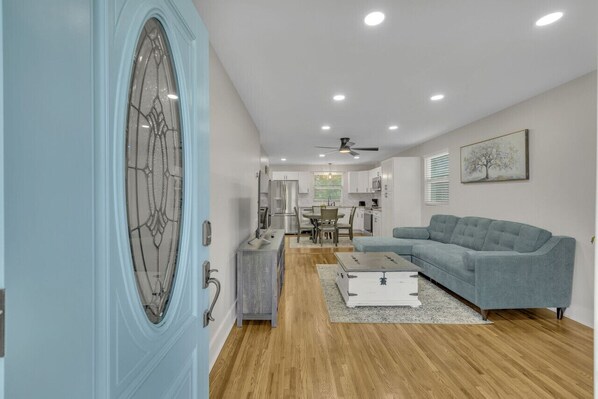 Smart TV - Single Story Home Pet-Friendly w/ Fenced-in Yard! 5 to Downtown (Nashville)