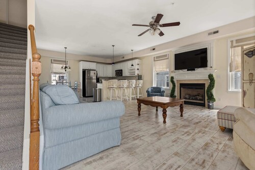 OCHG Townhouse 102 10