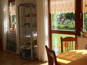 Interior - Apartment 'Haus Sonnengarten' with Private Terrace, Garden and Wi-Fi (Seelbach)