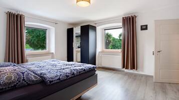 1 Schlafzimmer, Bügeleisen/Bügelbrett, kostenloses WLAN, Bettwäsche