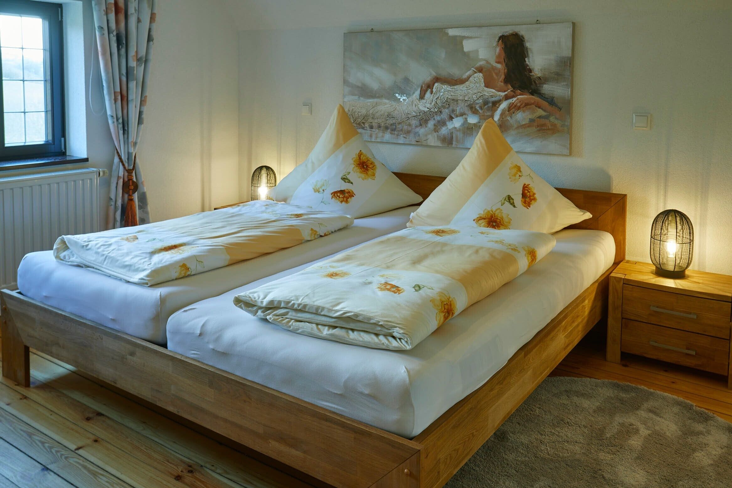 3 slaapkamers, een strijkplank/strijkijzer, gratis wifi, beddengoed