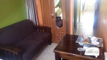 Chambre Deluxe, balcon, vue cour intérieure