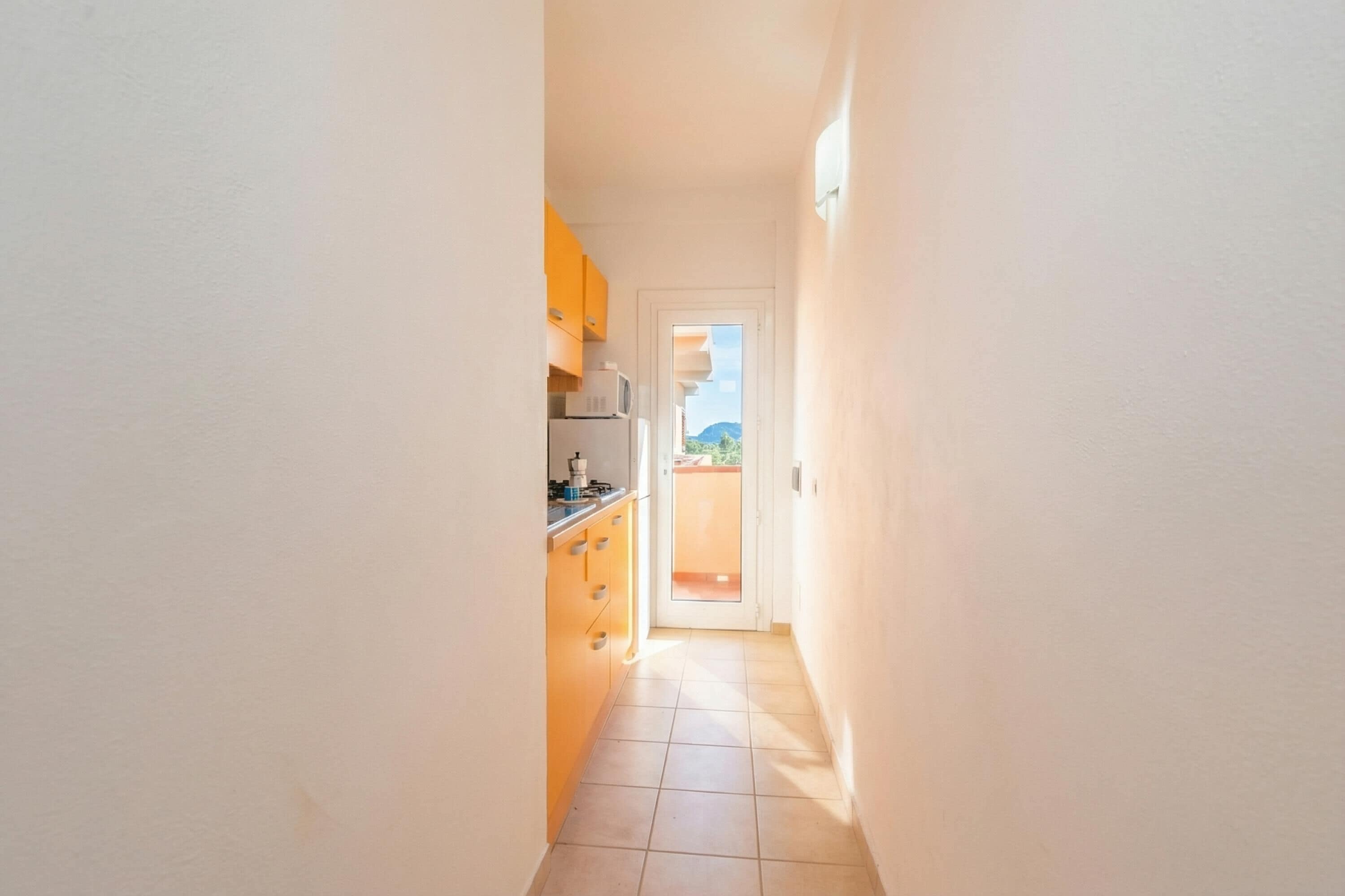 Familie appartement, meerdere slaapkamers (Monte Majore House 70B) | Privékeuken | Een koelkast, een oven, een kookplaat, een koffiezetapparaat/waterkoker